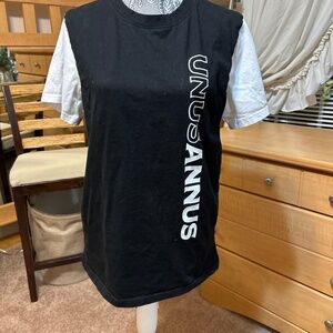 Official Unus Annus t-shirt